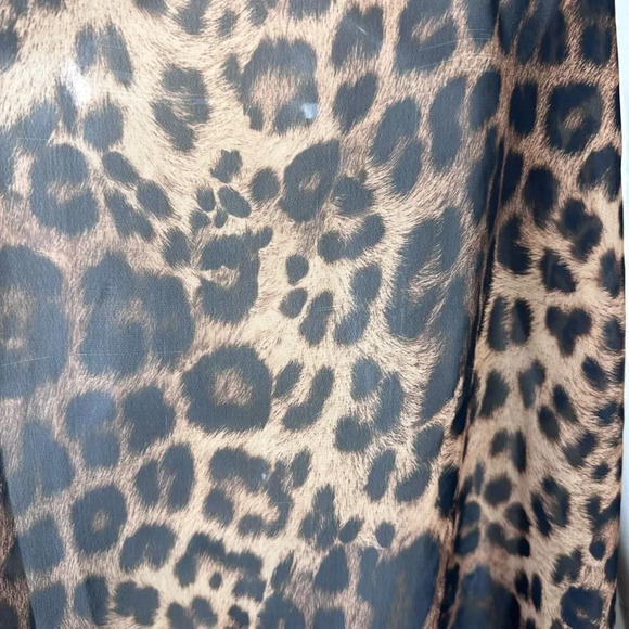 🔥 Host Pick 🔥 Torrid animal print semi sheet sleeveless tank top size 1X - Picture 6 of 8